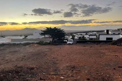 Plot for sale in Teguise, Lanzarote. 
