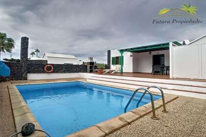 Chalet Luxury for sale in Playa Blanca, Yaiza, Lanzarote. 