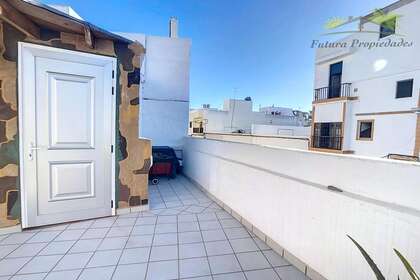 Duplex for sale in Arrecife, Lanzarote. 